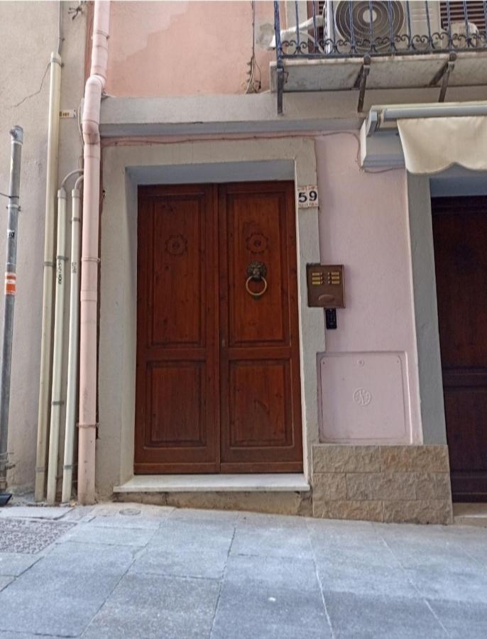 Orchidea Stanza Privata In Appartamento Condiviso "Sapori Di Mare" Cagliari Exterior photo