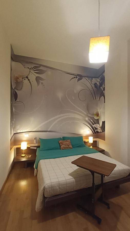 Orchidea Stanza Privata In Appartamento Condiviso "Sapori Di Mare" Cagliari Exterior photo